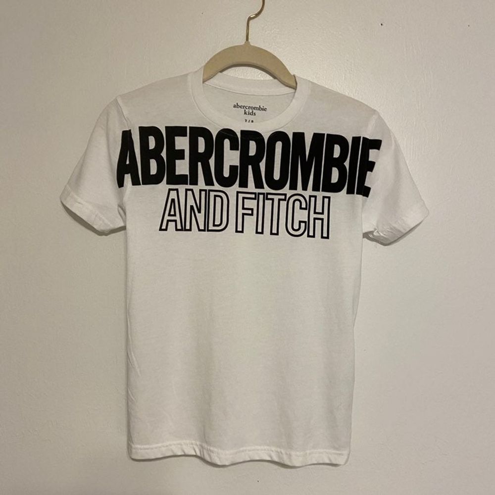 ABERCROMBIE KIDS: Black & white shirt